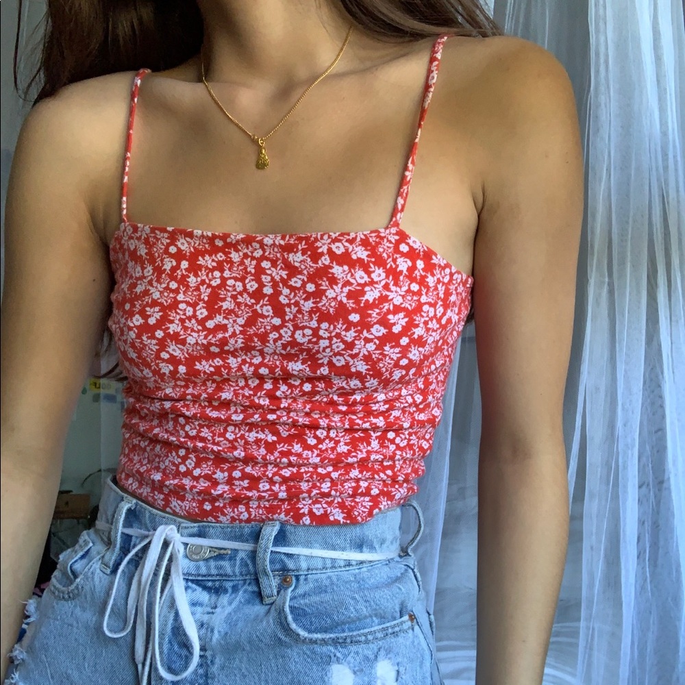 RED FLORAL TANK TOP
